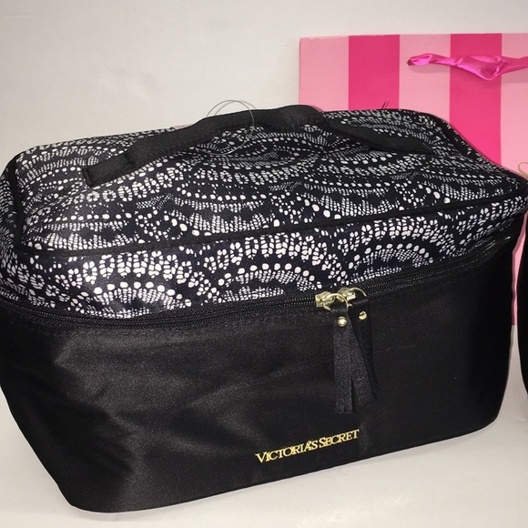 New Victoria Secret bag - Picture 3 of 7
